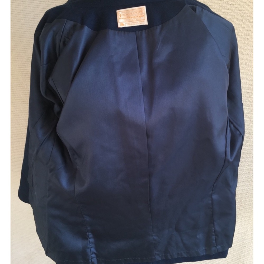 Vintage Pendleton 1950s Gold Tag
100% Virgin Wool Single Breasted Blue
Blazer 10 - Picture 3 of 9